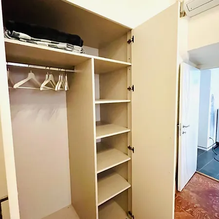 Apartament La Dama Finestra In Centro