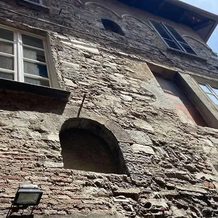 Apartment La Dama Finestra In Centro *